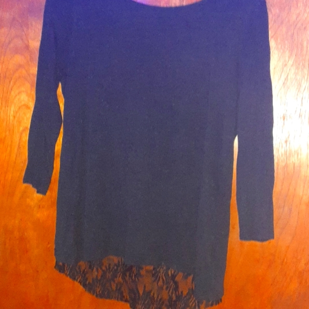 Le Lis ladies top